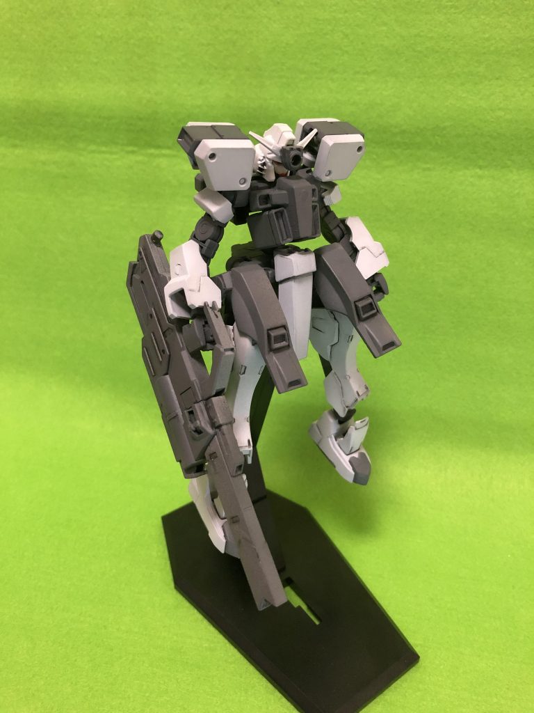 セミスクラッチ ガンダムミクロン｜みくろんさんのガンプラ作品