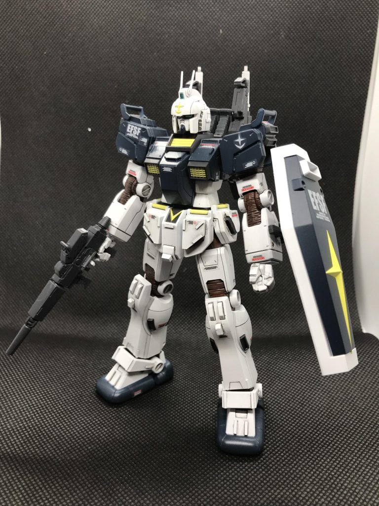 陸戦型ガンダムS型–3枚目/制作者：@Tori_kazu