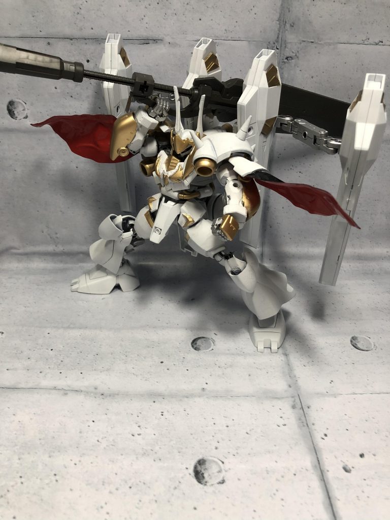 最近マントパーツ作るのにハマってるんですよねー

結構良くないですか？