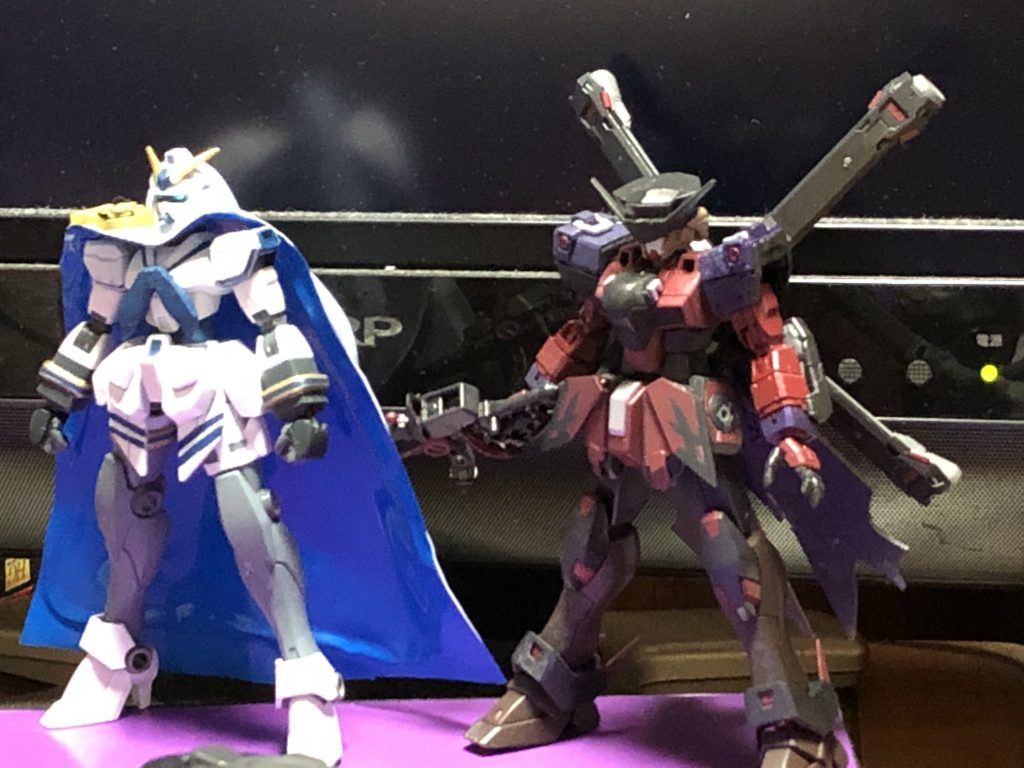 塗り分け後
何故かつや消し吹いたら色が黒くなった