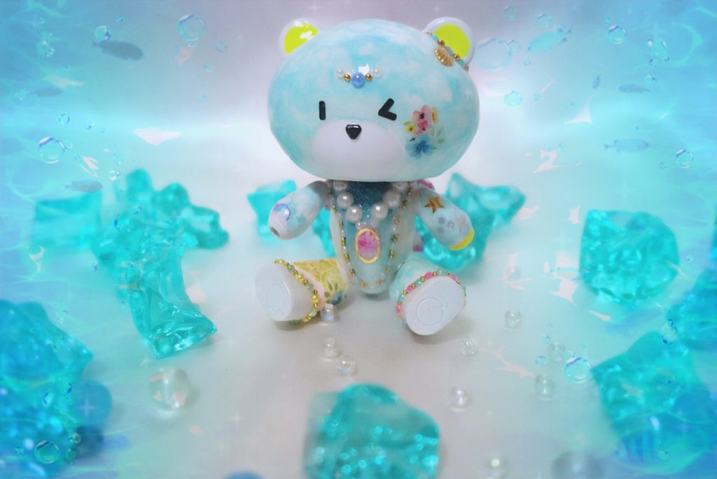 海の妖精クリオネ…とは別モノですw
妖精なので派手でも世界観の印象を崩さないようにデザインしました。
少しだけこの子の設定にお付き合いください←