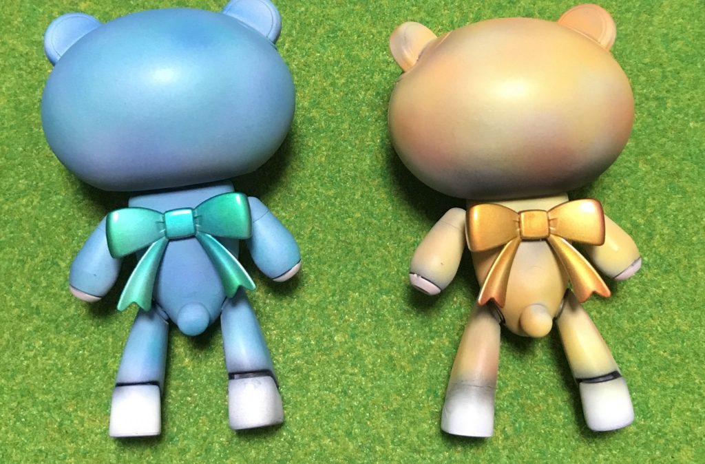 背面から。リボンもキャンディ塗装のグラデーションです。本体と同じカラーリングで塗装してます。めっちゃキレイ(●´ー｀●)