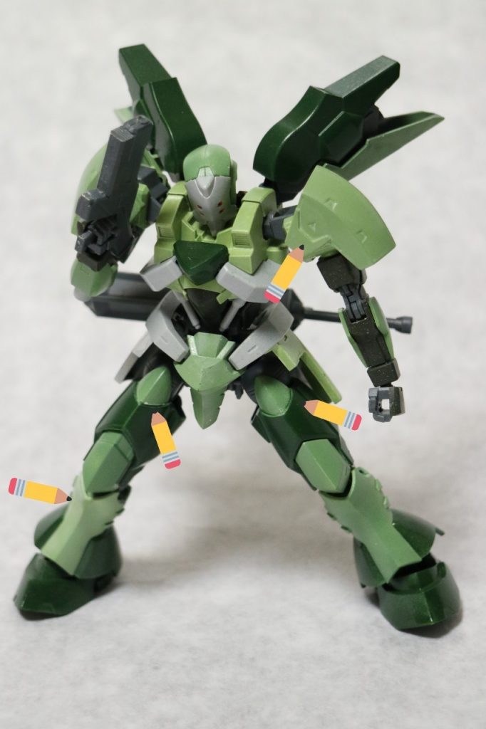 塗装はクレオスの水性カラー、
・グリーン
・よもぎ色
を使用しました。

なぜかパーツごとに色が合わなかったり梨地になってしまったり、微妙な感じになってしまいました……。