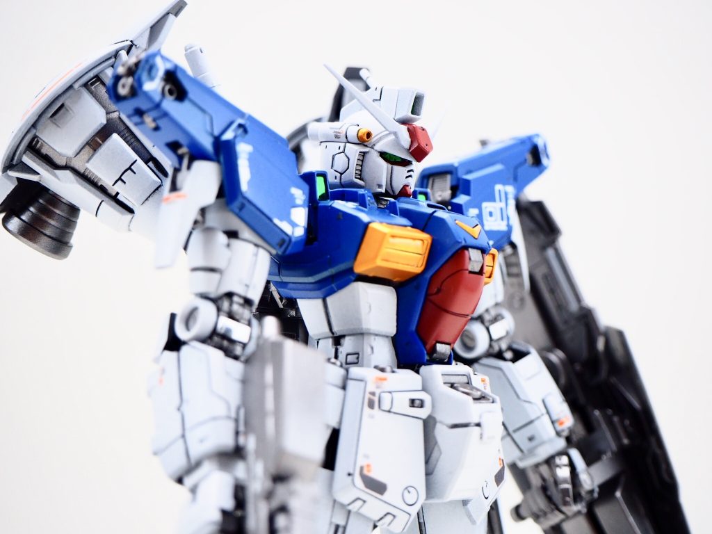 蒼く輝く炎–9枚目/制作者：ヤマクロス