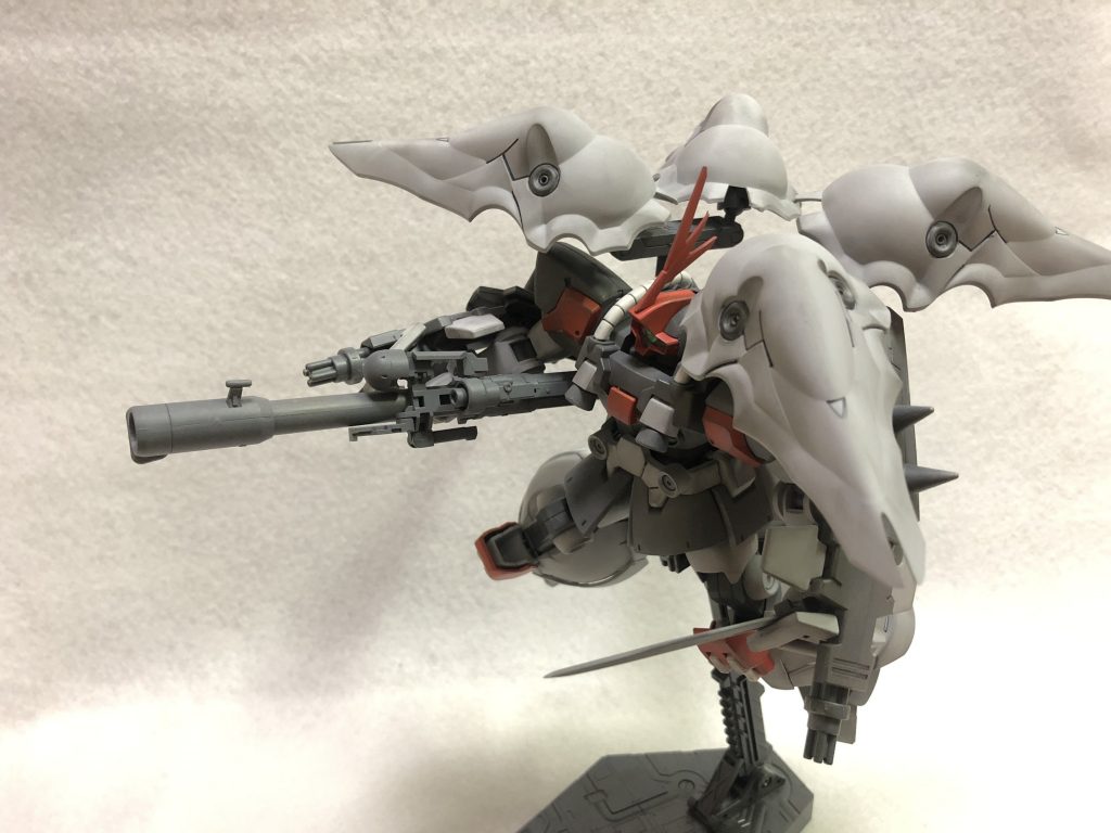 「来たか! 相手になってやる!」
歴戦の古兵(ふるつはもの)に操って頂きたい……。