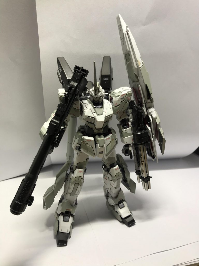 そして追加武装です！シナンジュスタインのバックパックとブースターを上手くジョイントできるようにしました！