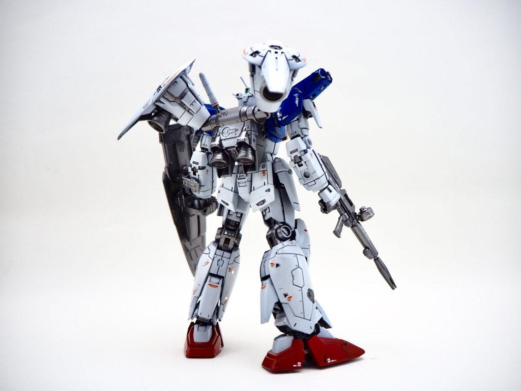 蒼く輝く炎–3枚目/制作者：ヤマクロス