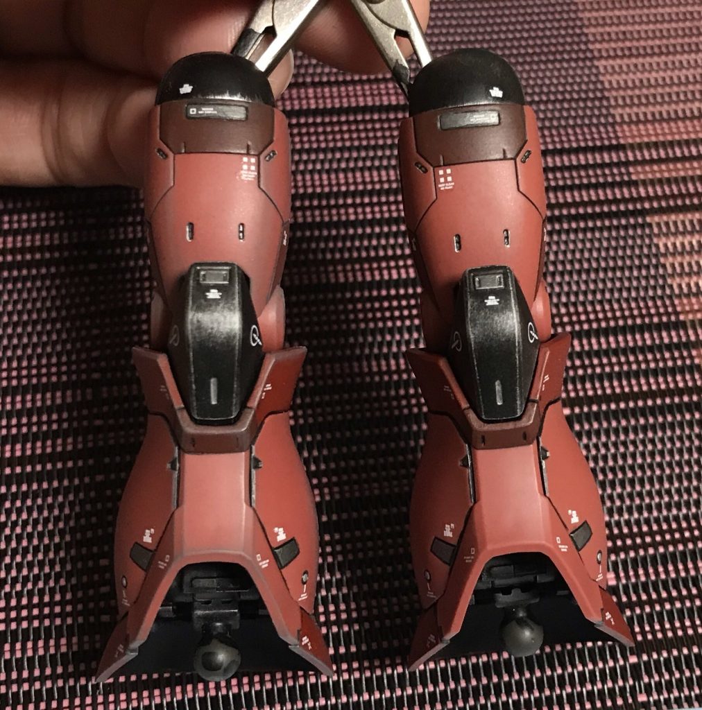 ドライブラシをかけて全体に重厚感を出してます。