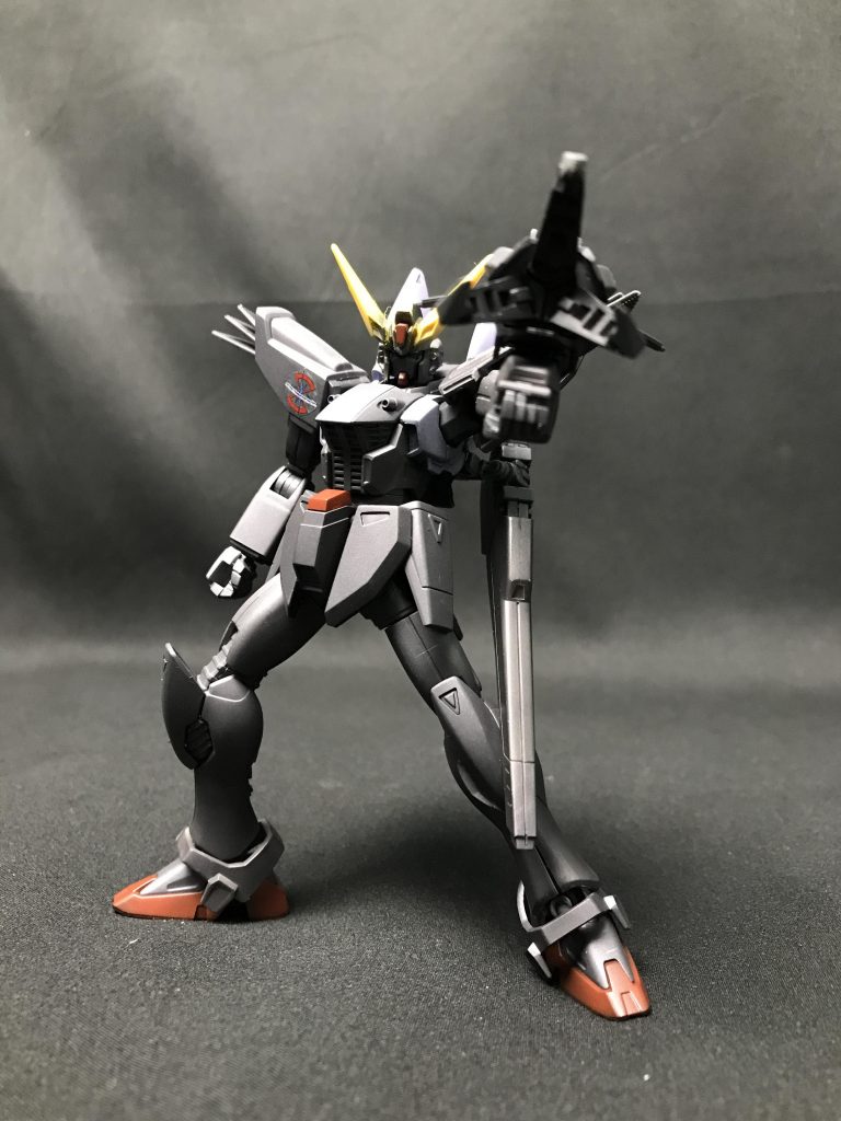 簡易型グレイプニール。主に慣性航行時の進路変更に利用される。