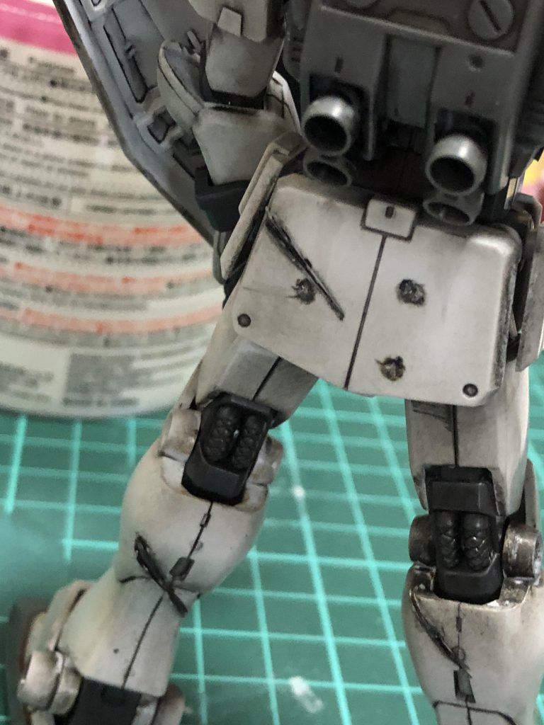 全部同じ方向から斬られていますw