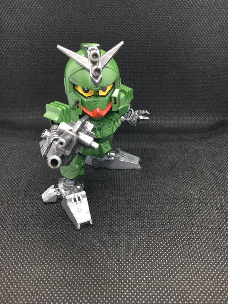 ヘルム＋マシンガン  デカールとトップコート前