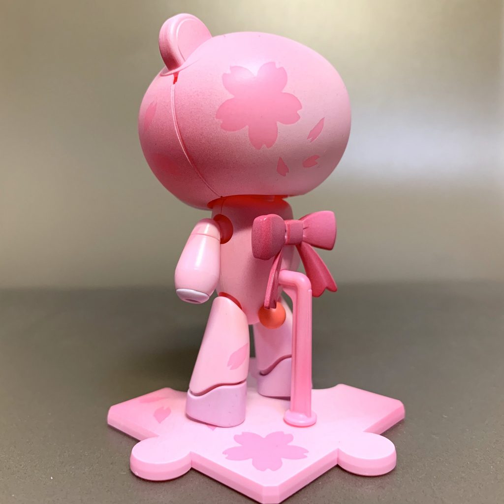 後方カット2桜の花びらが散っているように模様をマスキングしています。大きい桜の花は100匀のパンチングを使用。