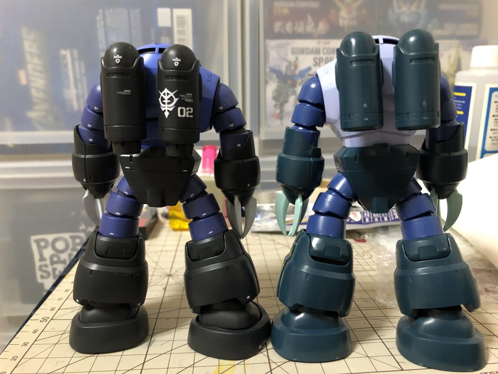 素組みとの比較、うしろ。