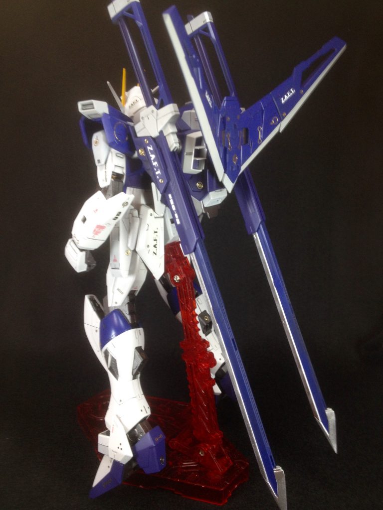 背面。エクスカリバーでかくてカッコいい。