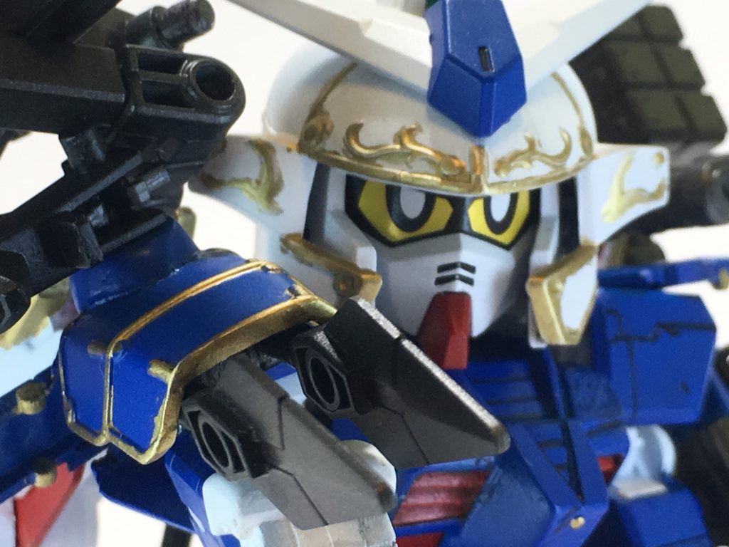 右腕に二連ショット苦無