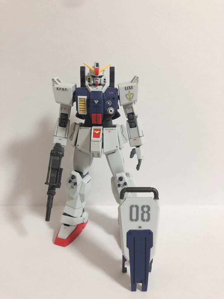 陸戦型ガンダム–2枚目/制作者：なんやかんやたえる