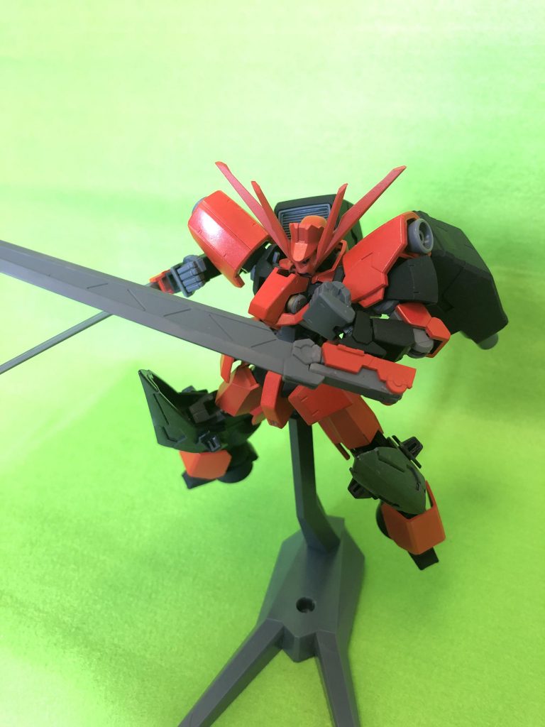 ブレード展開。いやぁ長い。そしてシャープで格好いいです。