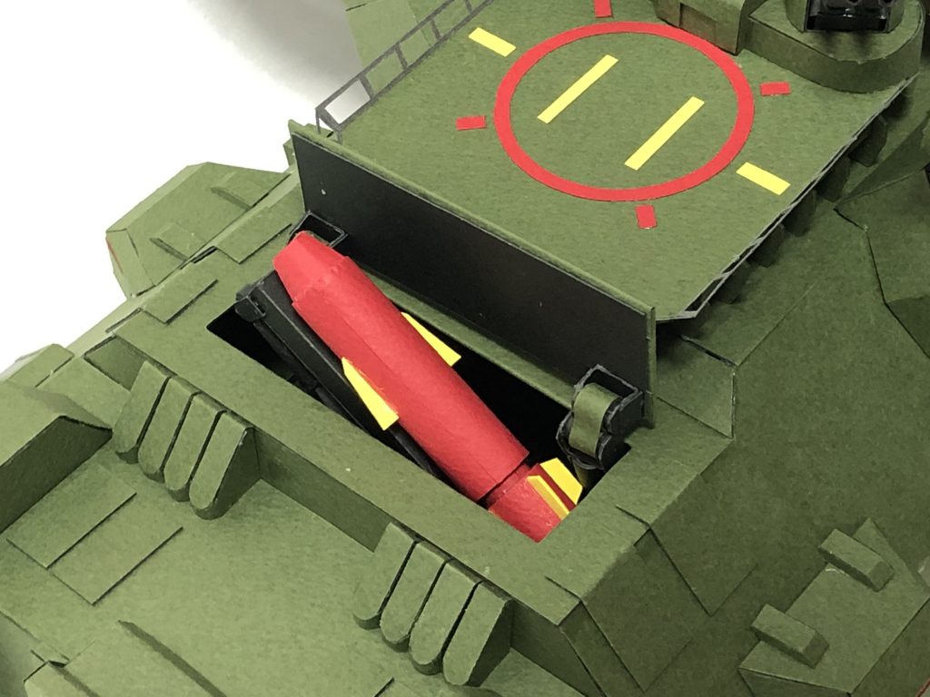 ハッチを開けば水爆ミサイルがお出迎え()
igloo版ではなく、初代のマ・クベ座乗艦より引用。