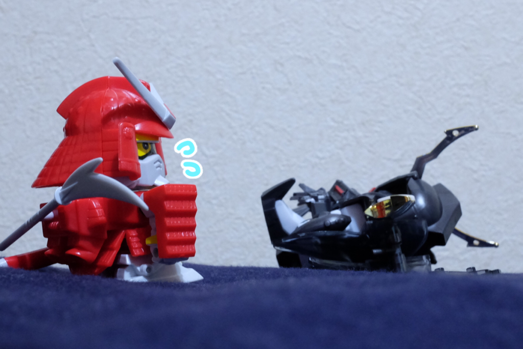 烈火:倒れたデスくんの手当てをするといって、あの場から逃げてしもうたわい…拙者は情けないでござる……