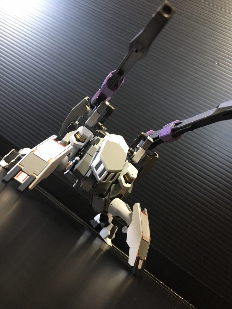 こっちのレールガンも流星号と同じ射角改修を行っているのでよく動きます。