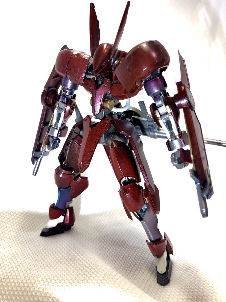 正面。キャンディ塗装に憧れてエアブラシを買ったのを思い出します。