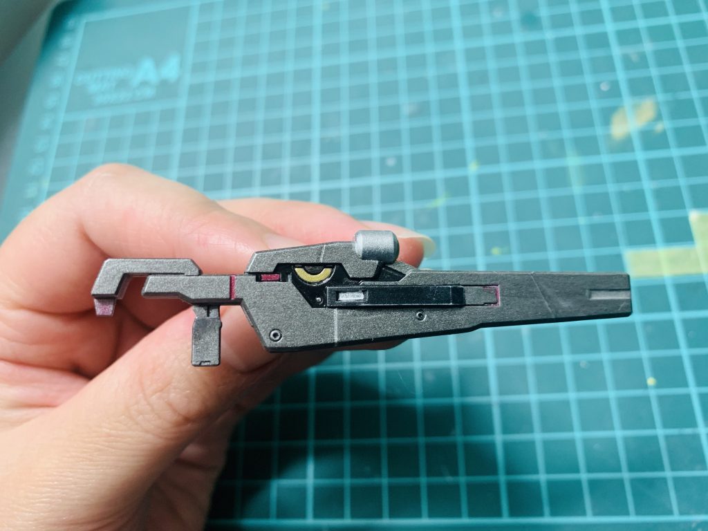 細かい所の部分塗装を拘りました。