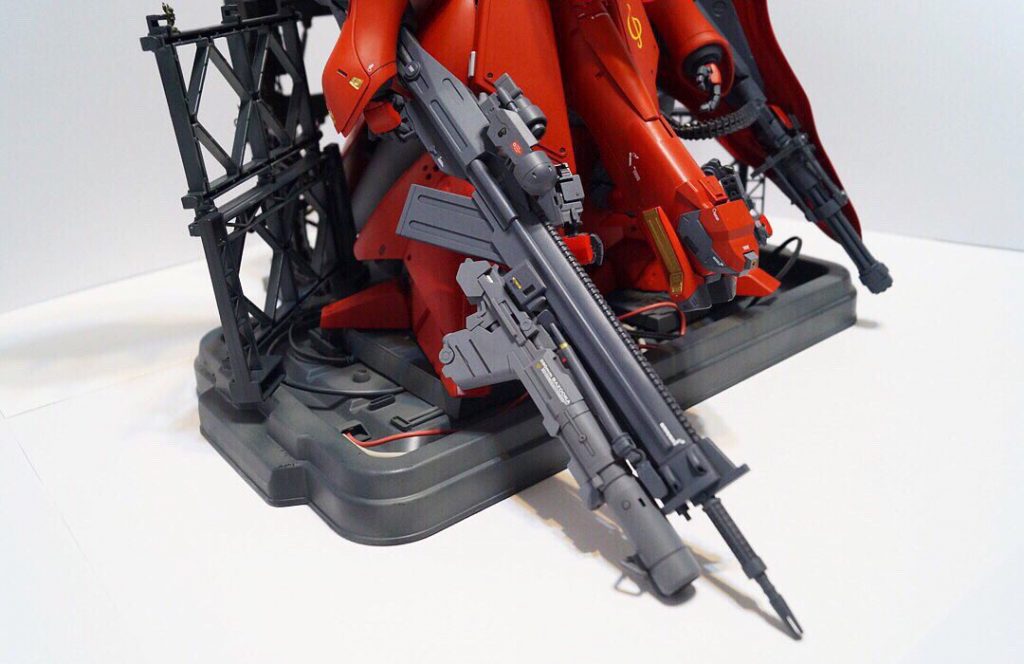 今回1番こだわった武器です。シナンジュスタインのバズーカとミキシングしました。