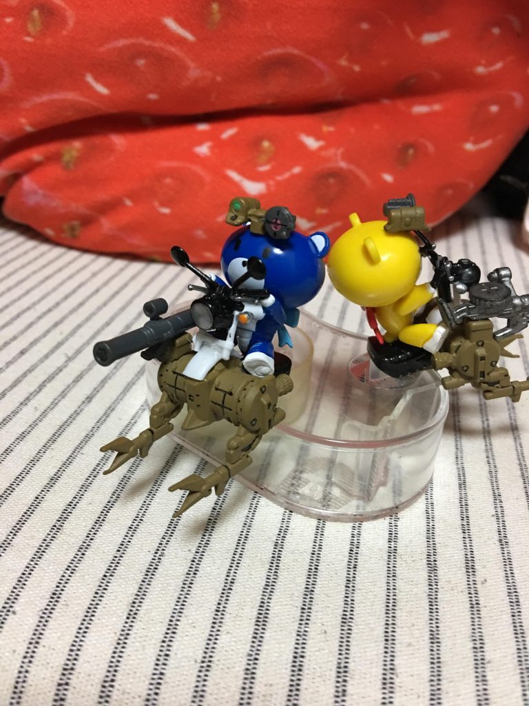 オマケのオッゴッガイはガチャガチャの物で制作。