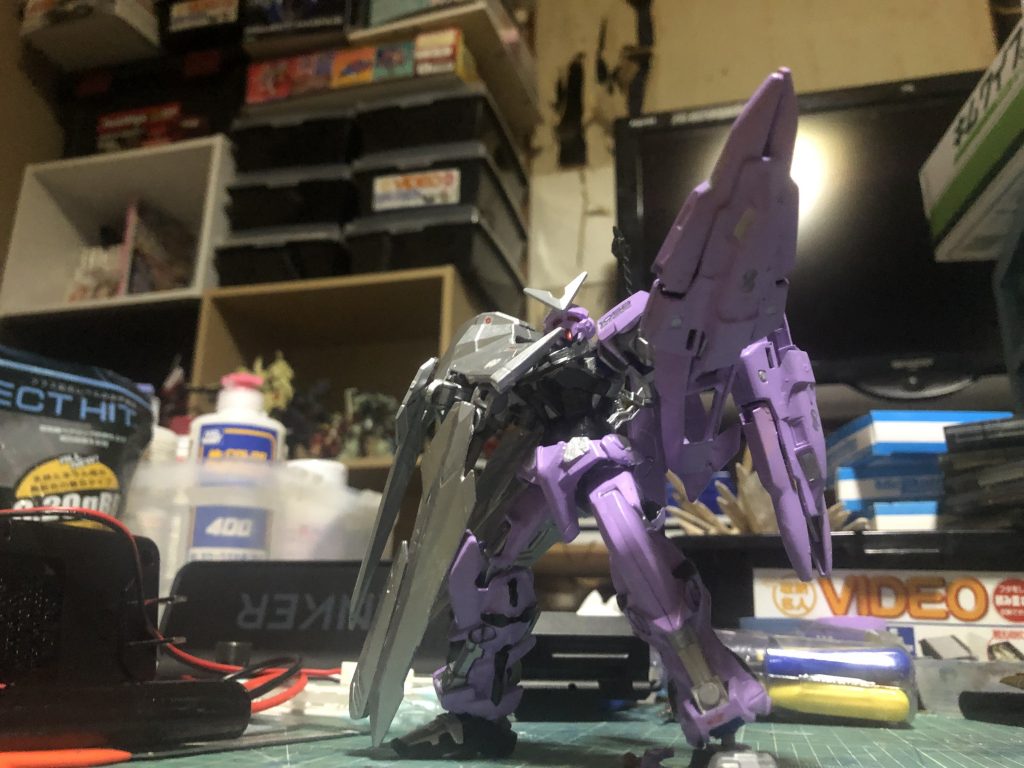 ヴェノスネーカー装備時