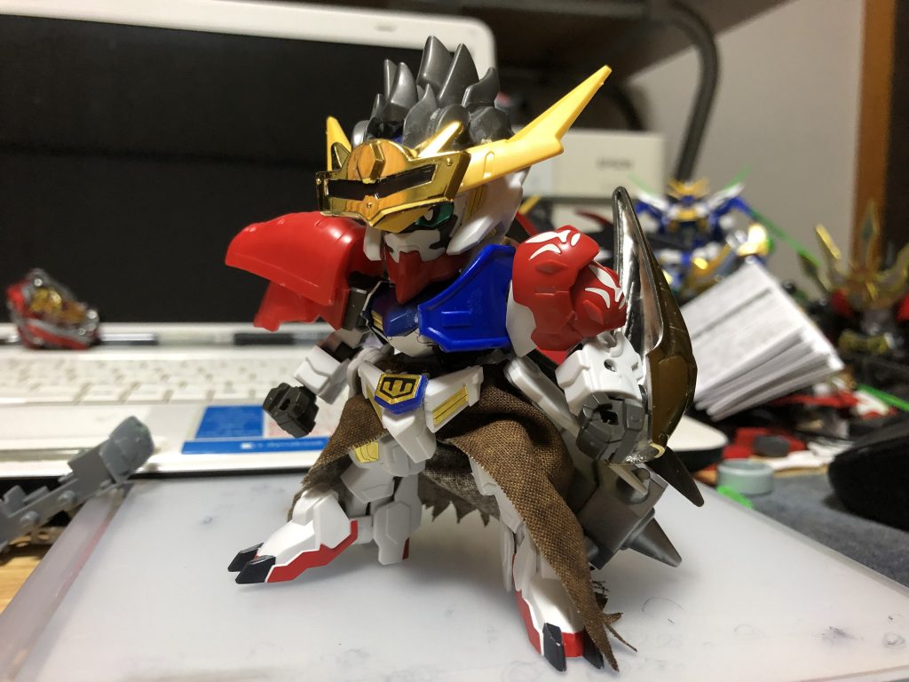 100均の端切れをみて閃き、巻いてみた様子。これで方向性固まりました。