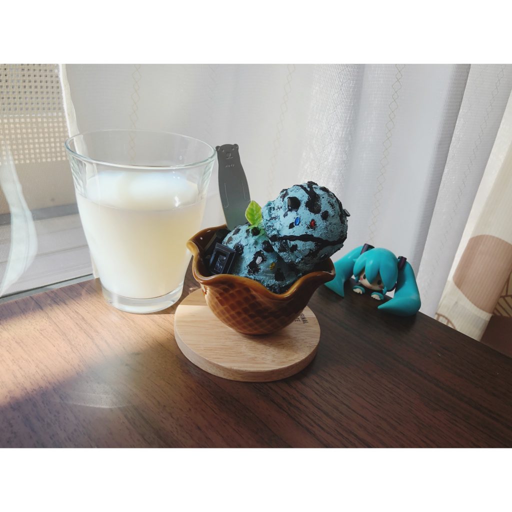 今回は撮影ブースは使わずに自然光で撮影してみました( ´∀｀)