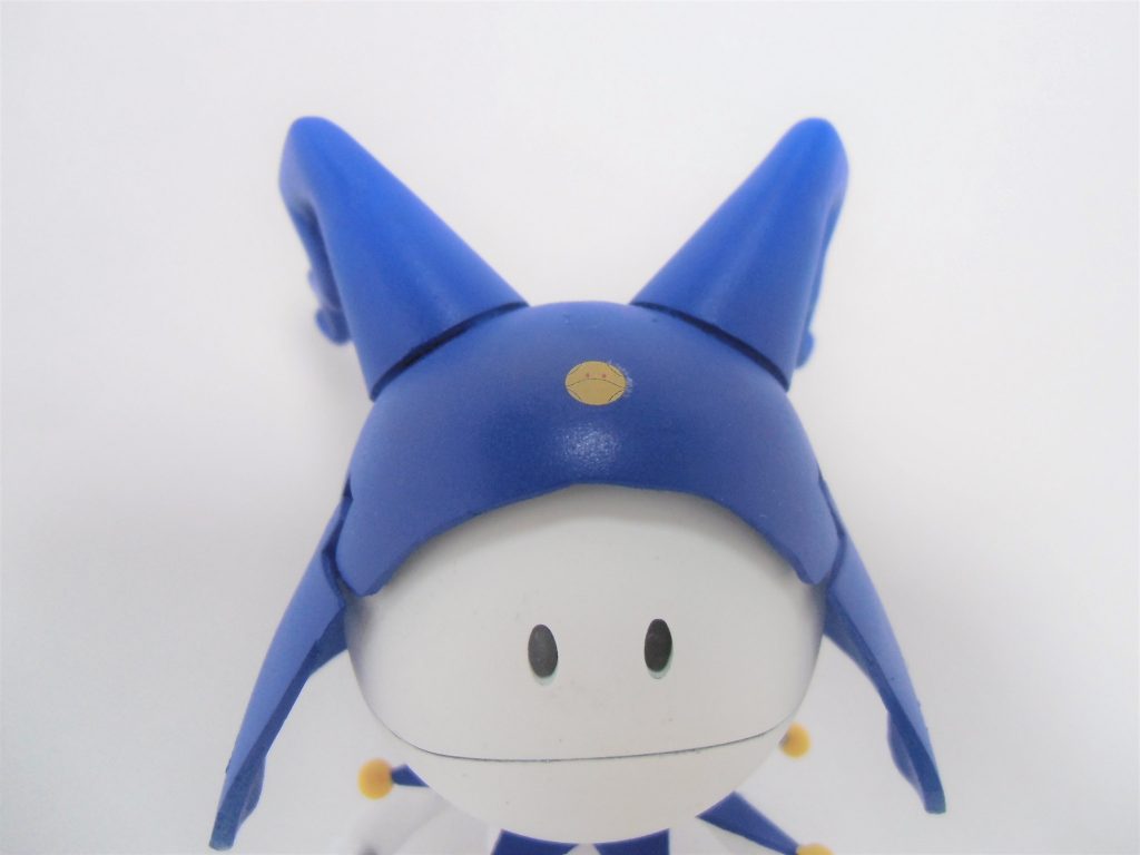 帽子の模様は黄色いハロのデカールで再現しました。