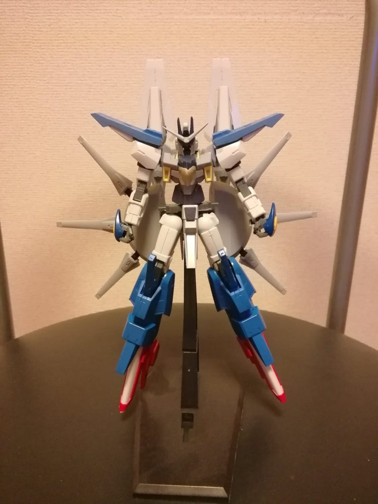 上半身にage2、下半身にZZIIを使用しています。
ボディのage2がデスティニー とお揃いになっています。