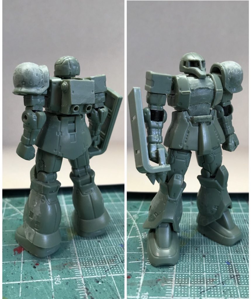 製作中です。
胸部、ランドセル、ショルダーアーマーはヒートペンで加工しました。
バーニア、アポジモーターは開口しました。