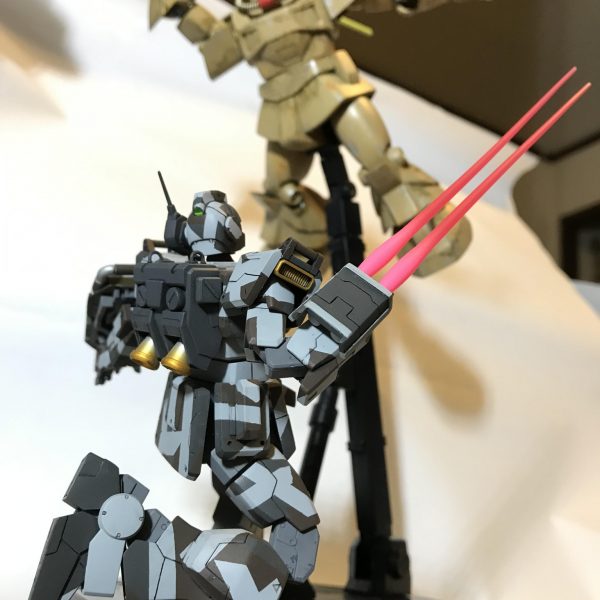 HGUC 陸戦型ジム スプリッター迷彩仕様
