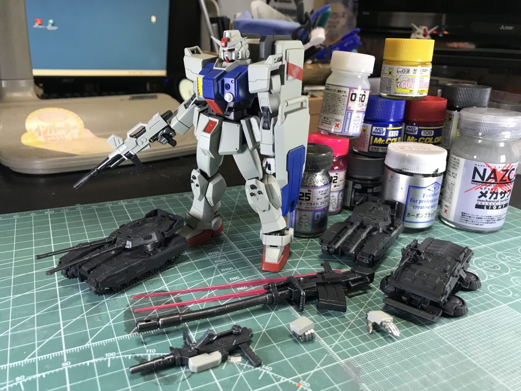 久しぶりの全塗装。次は色数は少な目にします。。。