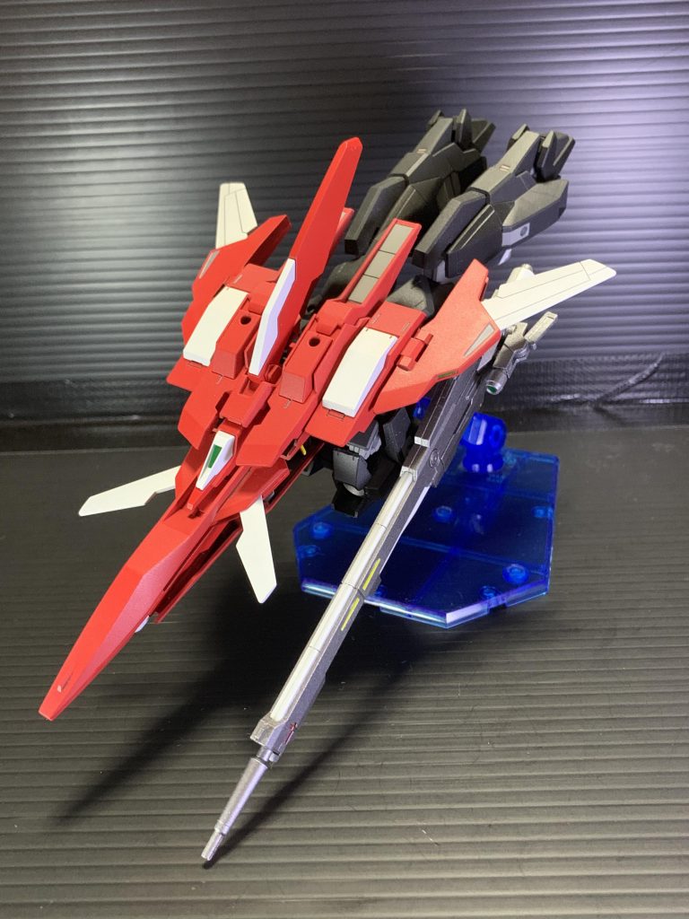 BWS
コッチは赤、白、グレーで固めてます。