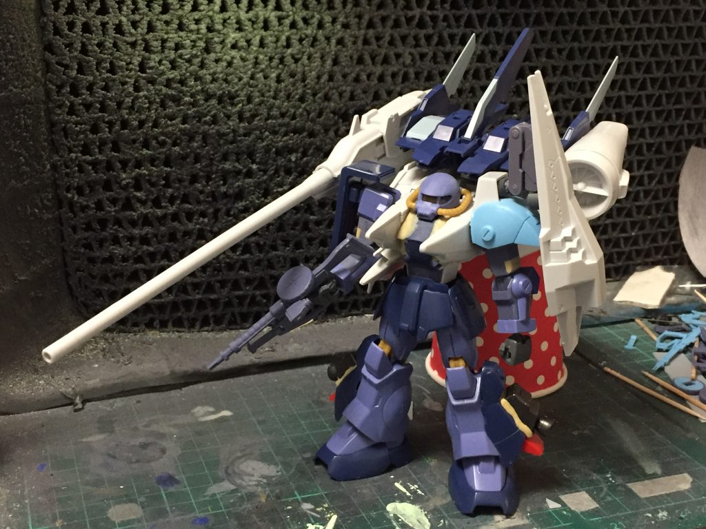 ベースキット:HGUCハイザック/アイザック
1/550 ガンダム試作3号機 デンドロビウム
HGBCライトニングバックウェポンシステム
その他ディティールパーツはジャンク等々