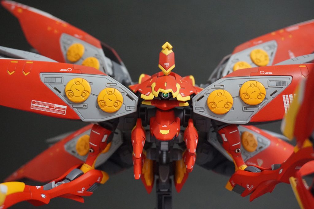 各部細かく塗り分けています。