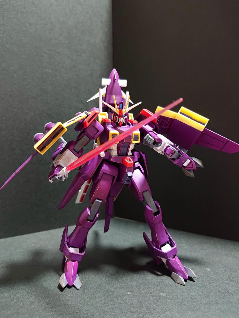 ただラゴゥの姿を作るための犠牲があるとすればMS形態のポージングがかなり制限されてしまうことです泣