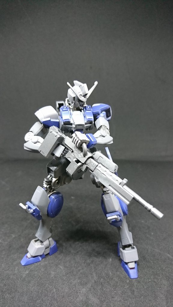 試作型ライトマシンガングレイズライフルをベースに新構築された武装弾装の装填数を拡張そして連射性を高めることに成功、使えるとしたらプルーマーの一掃には使用できるだろう