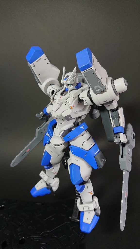 取り外せますがそのまま通常の手で使うのも可能です。