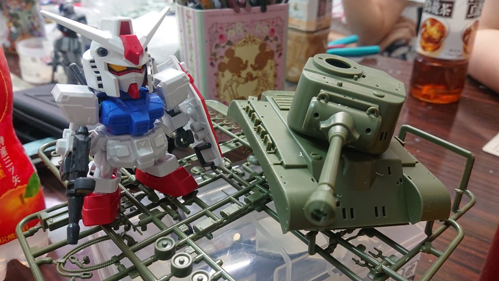 塗装前。フォロワーさん達と集まった塗装会で塗装しました。