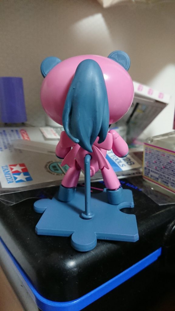 後ろ姿。
忍たま乱太郎にこんなキャラいたような…