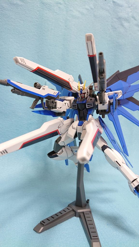 スカイハイマットフルバースト
クスィフィアスの代わりにバラエーナを取り付けました