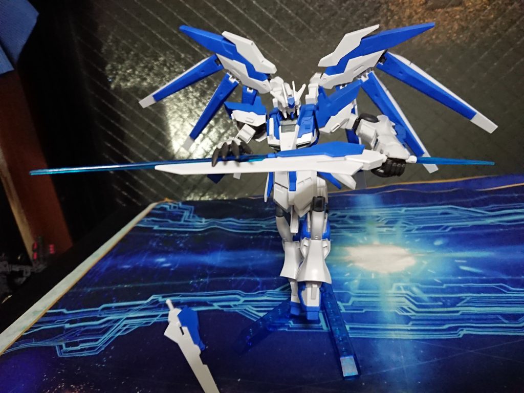 Hi-νガンダムB–2枚目/制作者：Sion