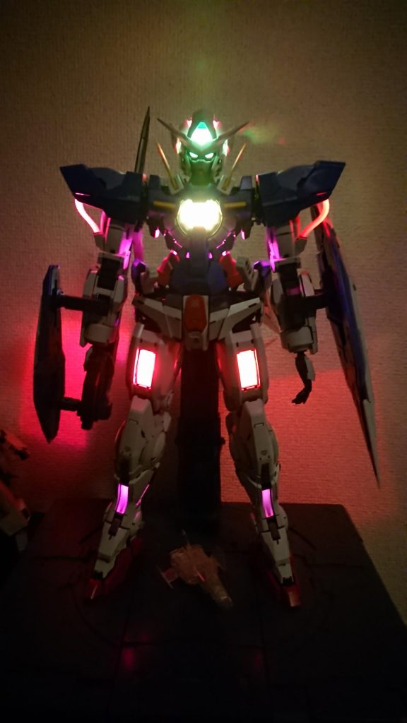 暗闇だととても綺麗に見えます