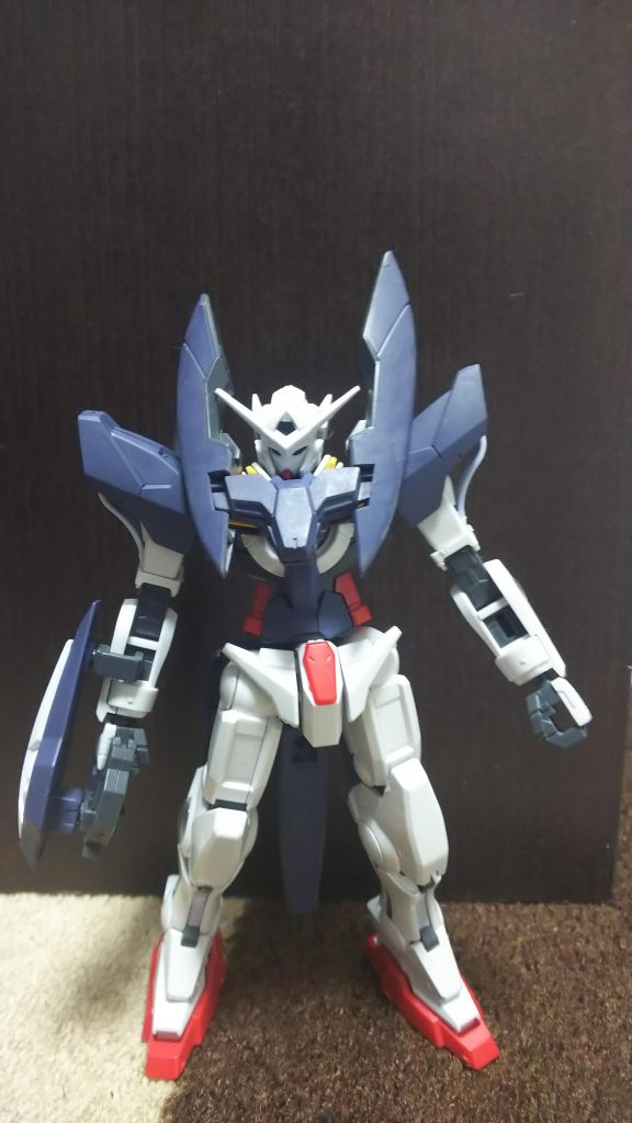 破壊された胸部は同じく戦闘で破壊されたジンクスものを使用。カラーもジンクスよりに。衣装の変更はされず勝利の戦利品として、プロパガンダの意味合いがあります。