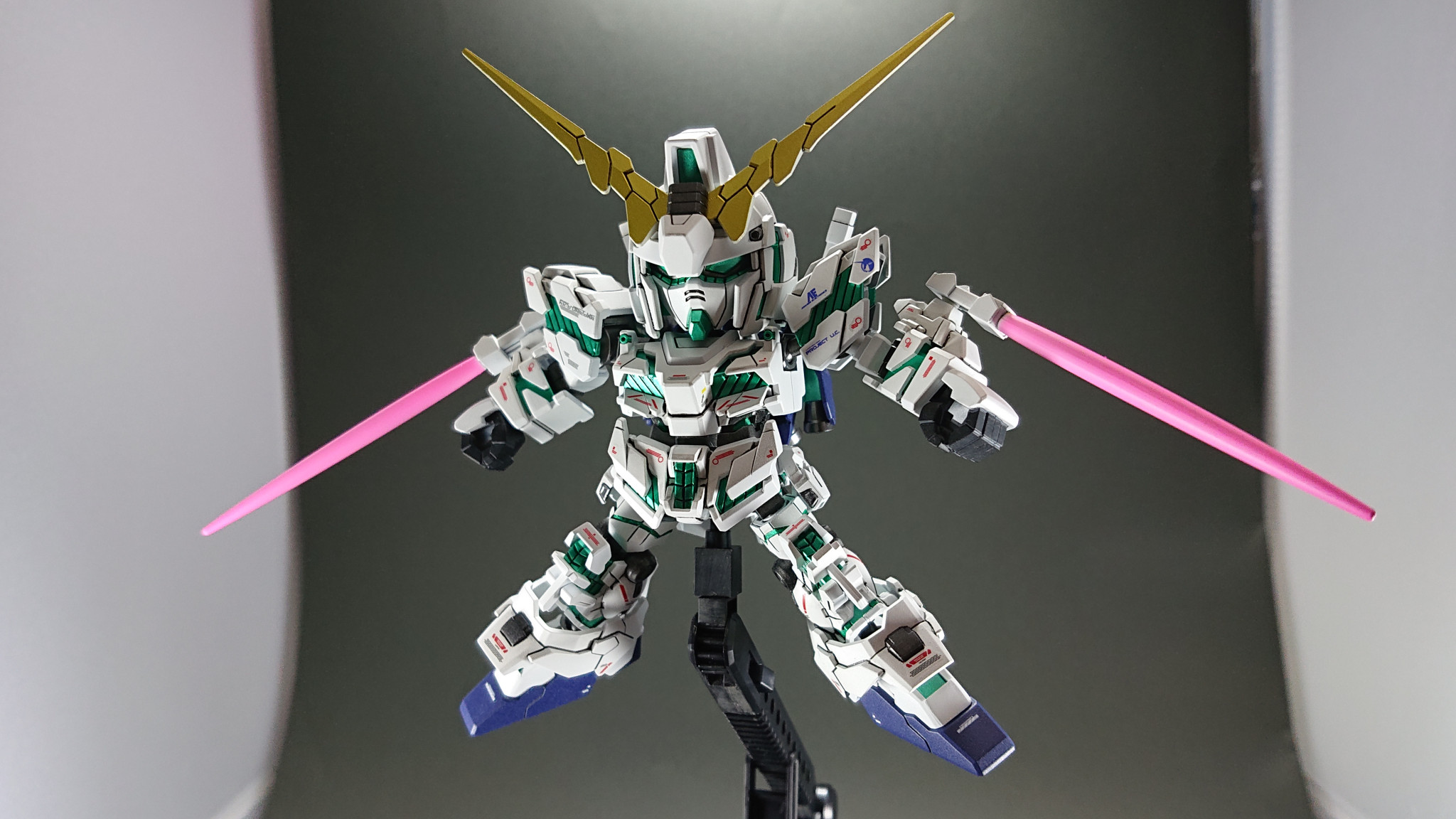 Sdcs ユニコーンガンダム やずぃさんのガンプラ作品 Gunsta ガンスタ