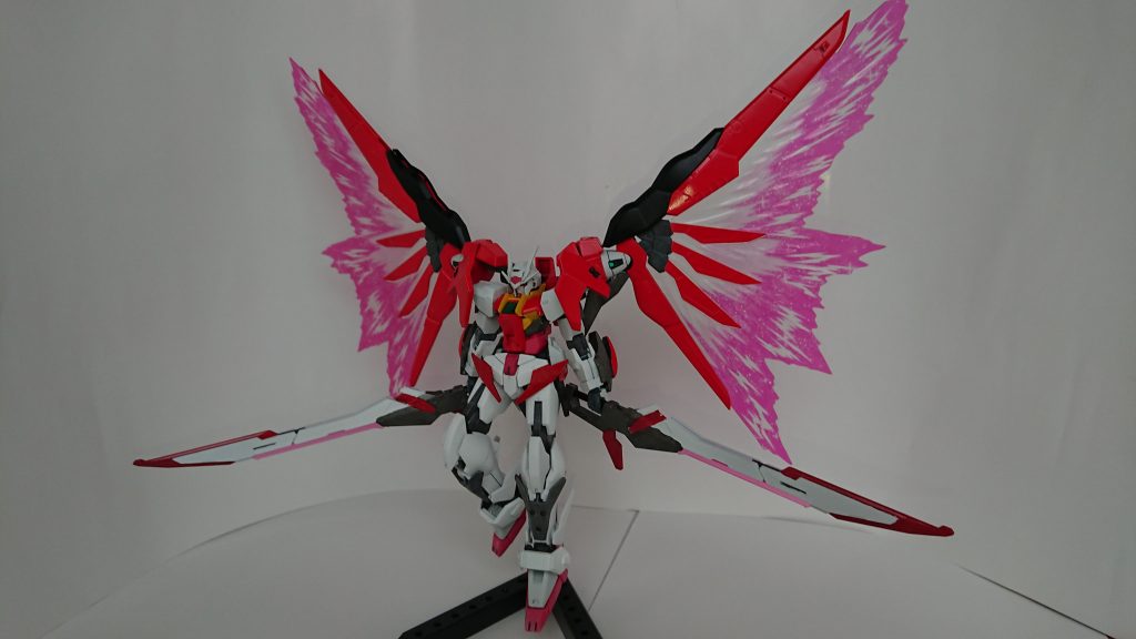 近接特化をコンセプトに掲げていたため、大剣を2振りのみ装備させています。ラッシュポジションはオミットしましたが、一応パルマも打てる設定です。多少ちぐはぐですがアミちゃんだし多少はね？

ここまでご覧頂きありがとうございました。